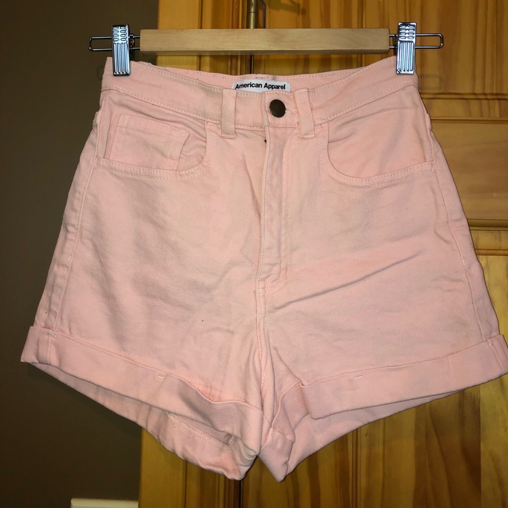 LIGHT PINK HIGH WAISTED SHORTS